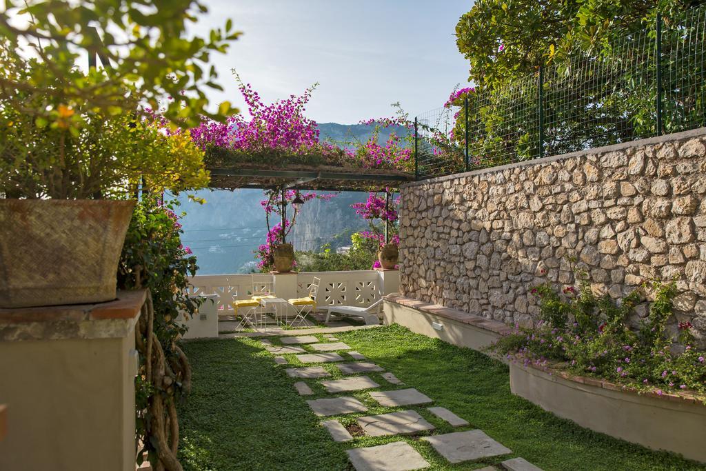 Villa Mariuccia Capri Bilik gambar